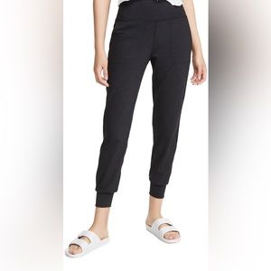 Beyond Yoga Black Heather Rib Midi Jogger Pant Black Size Medium Slim Pockets